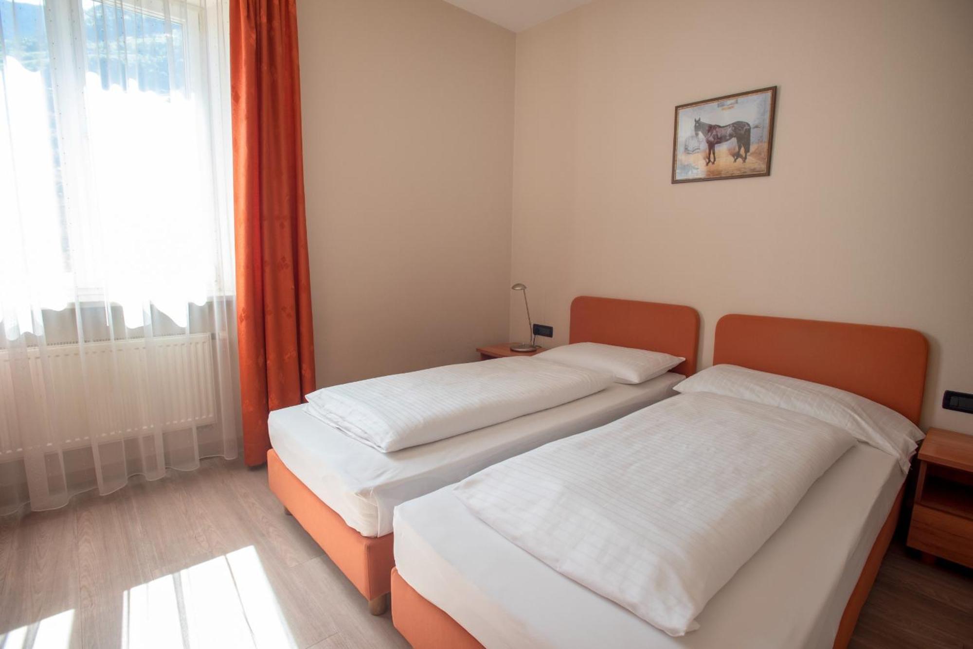 Albergo Cavallino S'Roessl Merano Ngoại thất bức ảnh